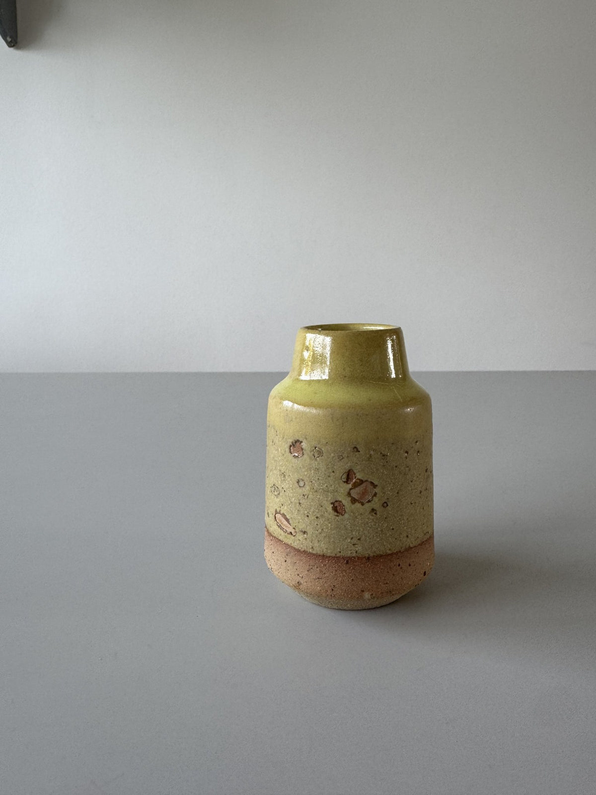 Lille gul vase