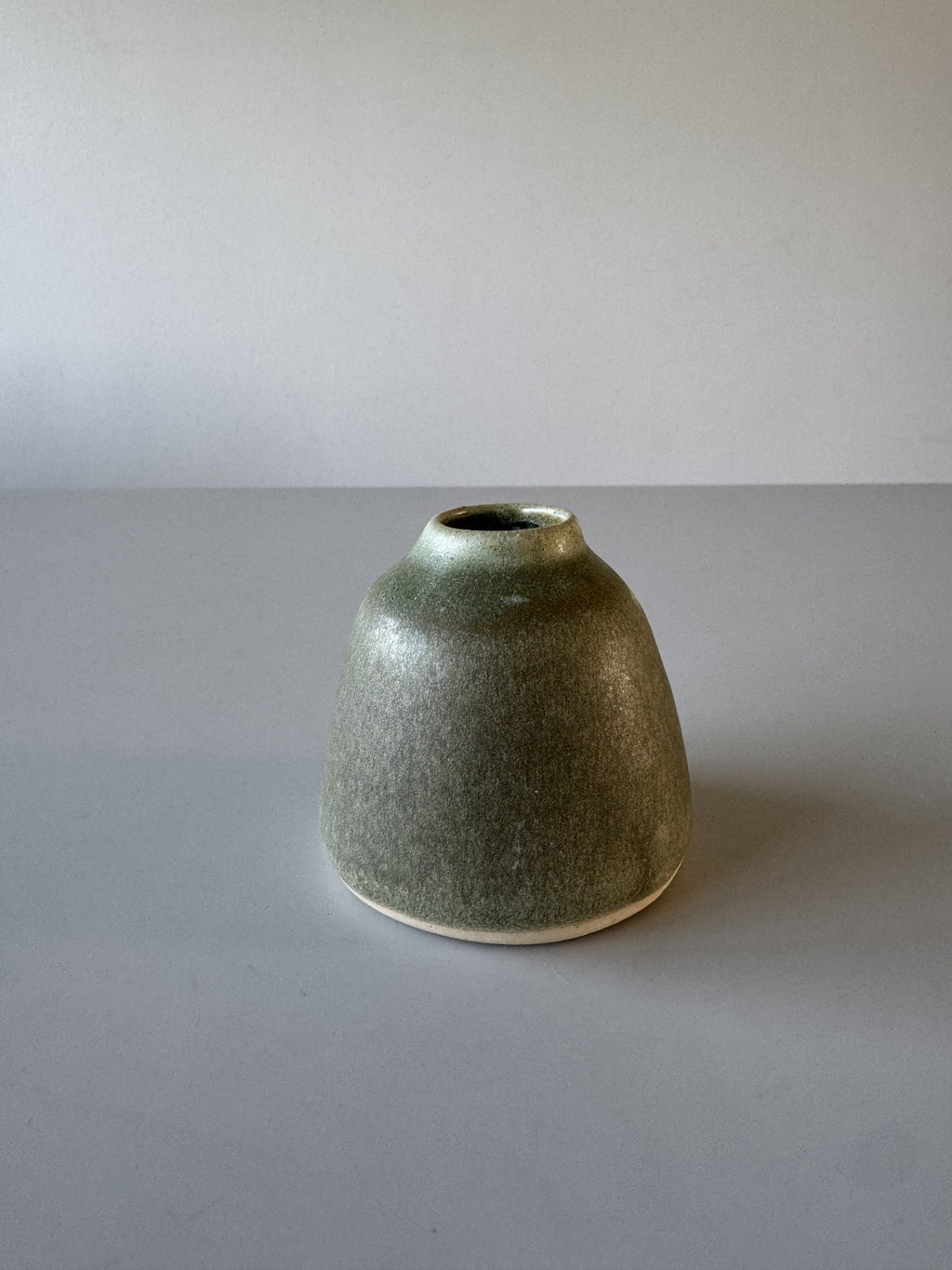 Lille grøn vase