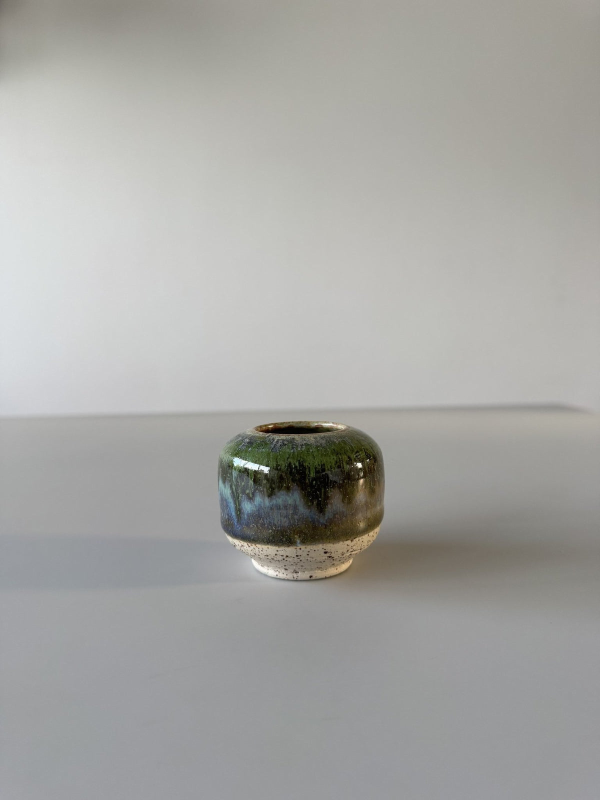 Grøn glaseret vase