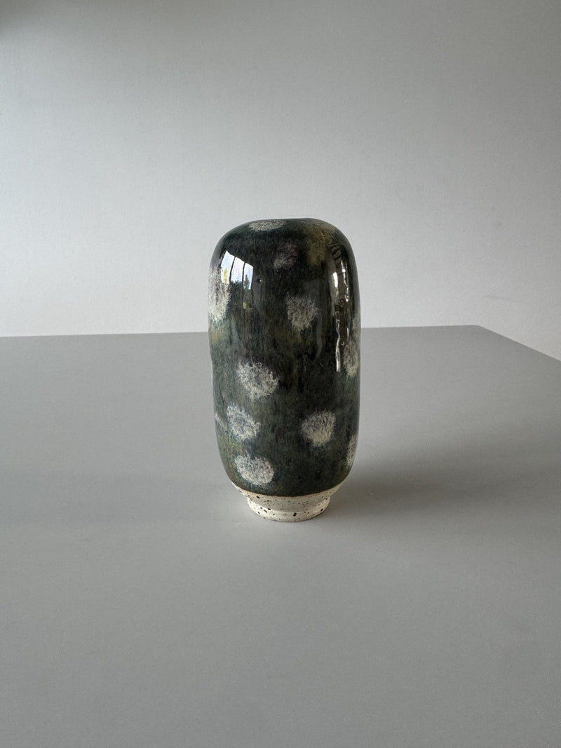 Mini Yuki vase fra Studio Arhoj