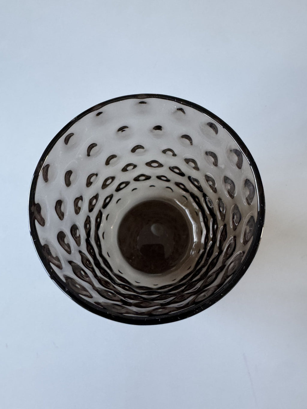 Danish Summer Glas Small Drops - Black Smoke fra Kodanska – billede 5 af 7